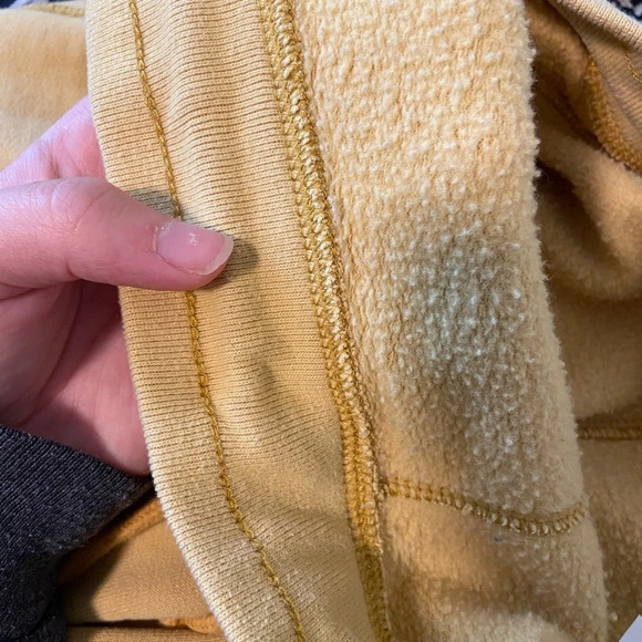 Abercrombie & Fitch women’s yellow word stitch fleece lined cuffed sweatpants XS - Picture 8 of 8